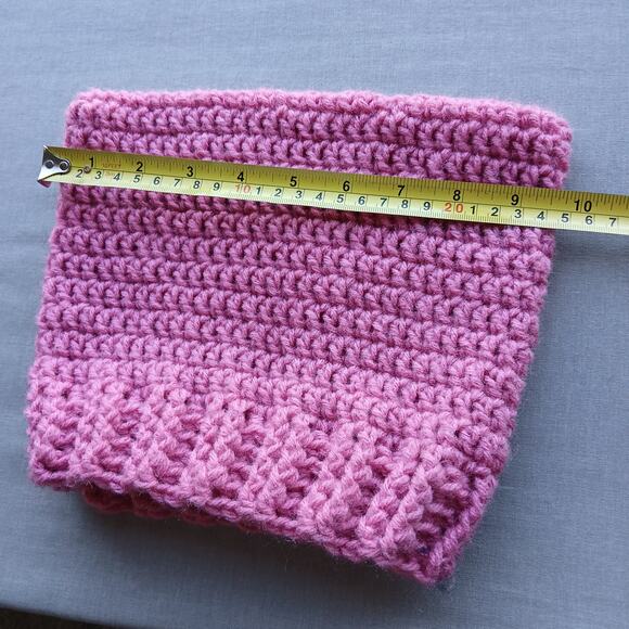 ALL OFFERS ACCEPTED: Donation to Planned Parenthood Action Fund / Pink PussyHat - Picture 8 of 16